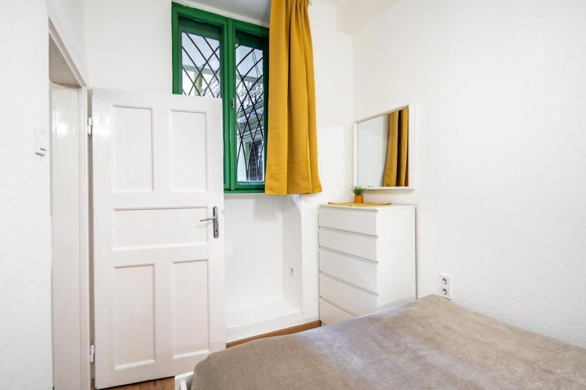 Convenient Apartment At Gastro Driven Location Budapest Exterior foto